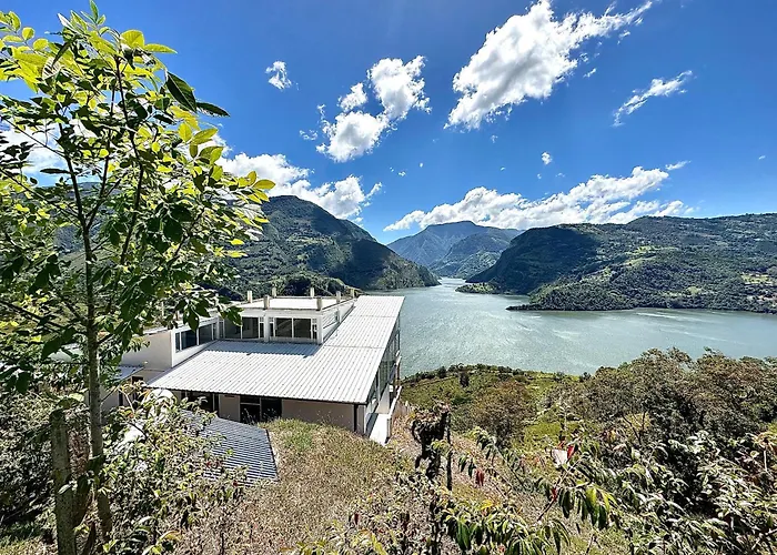 La Vista Ecohouse
